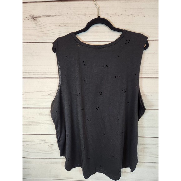 H.I.P. Conquer Women's Black Solid Crew Neck Sleeveless Tank‎ Top Size 3X NWT - Picture 2 of 6